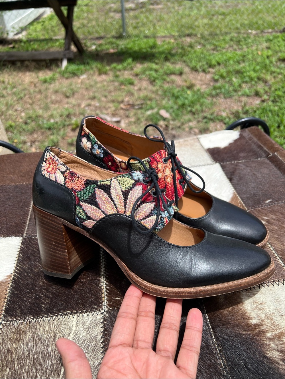 Patricia Nash leather Floral Lace-Up Block Heel Pumps
